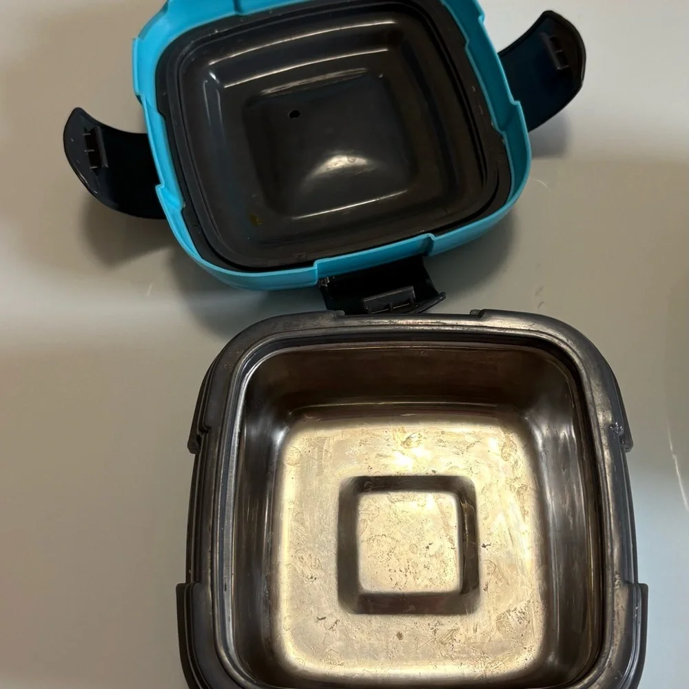 Blue and Green Food Storage Containers
